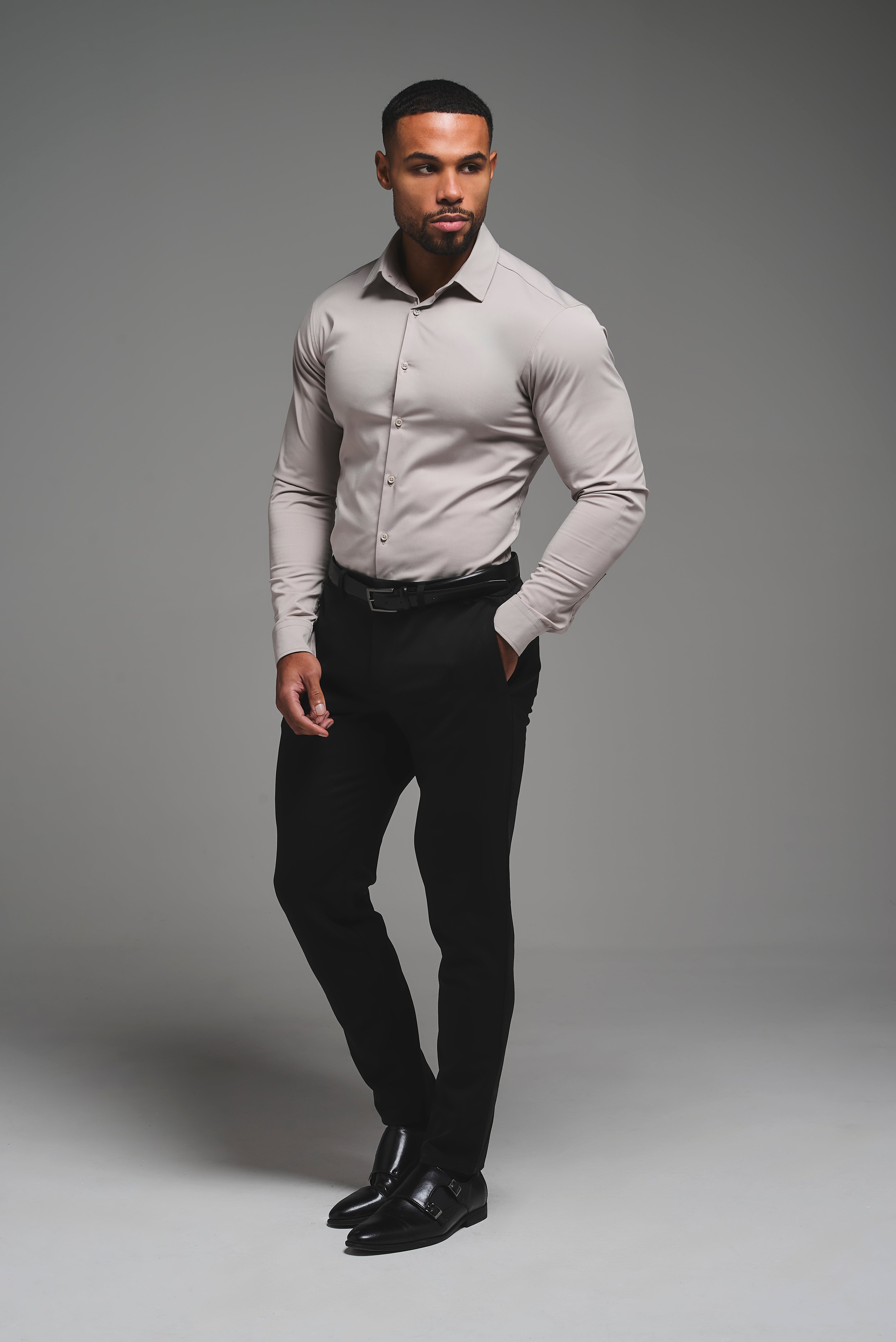 Muscle Fit Dress Shirt in Stone
