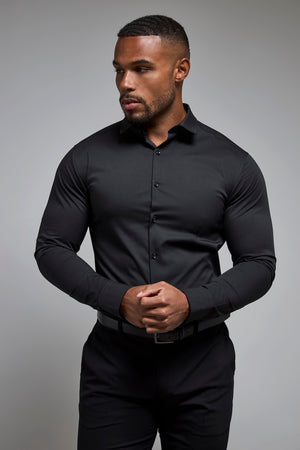 Muscle Fit Dress Shirt in Black