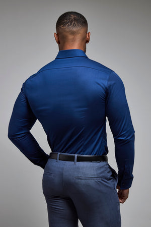 Muscle Fit Dress Shirt in Navy