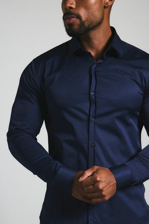 Muscle Fit Signature Shirt 2.0 in French Navy