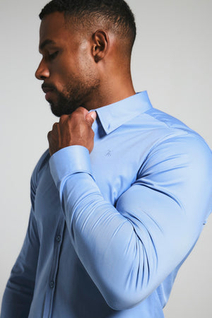 Muscle Fit Signature Shirt in Mid Blue