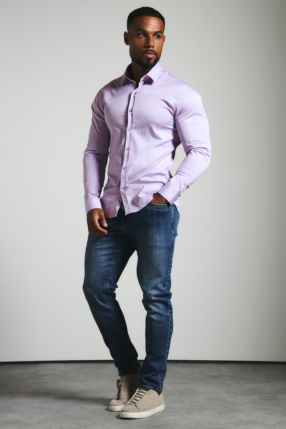 Muscle Fit Signature Shirt in Lilac