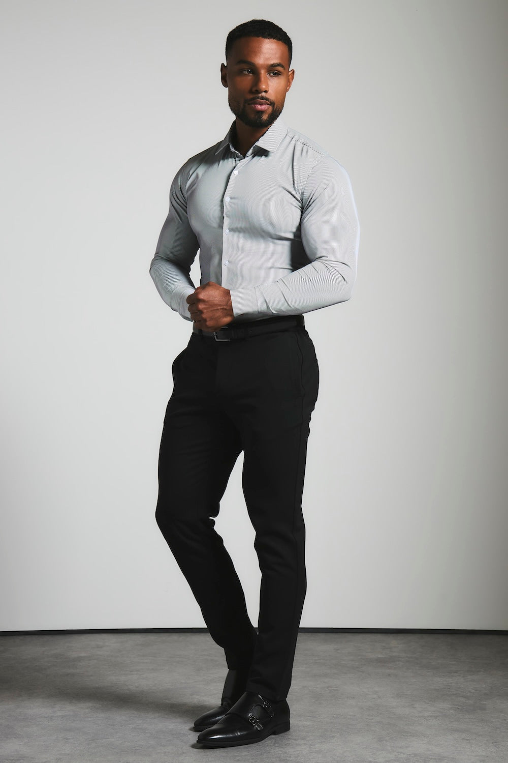 Performance Business Shirt in Navy/White Bengal Stripe
