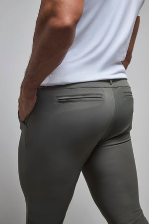 Everyday Tech Trousers in Olive