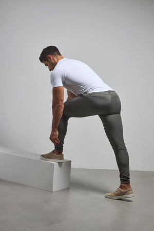 Everyday Tech Trousers in Olive