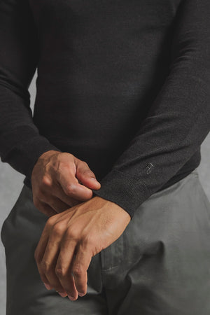 Extra Fine Merino Wool Crew Neck Jumper in Bitter Chocolate