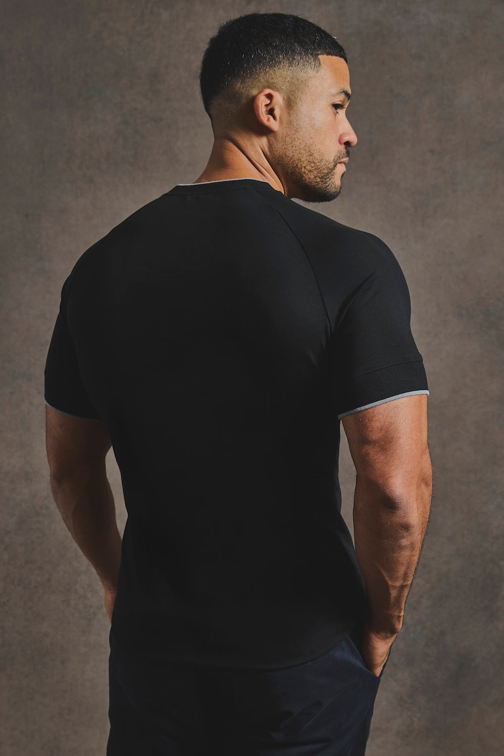 Fine Tipped T-Shirt in Black and Graphite