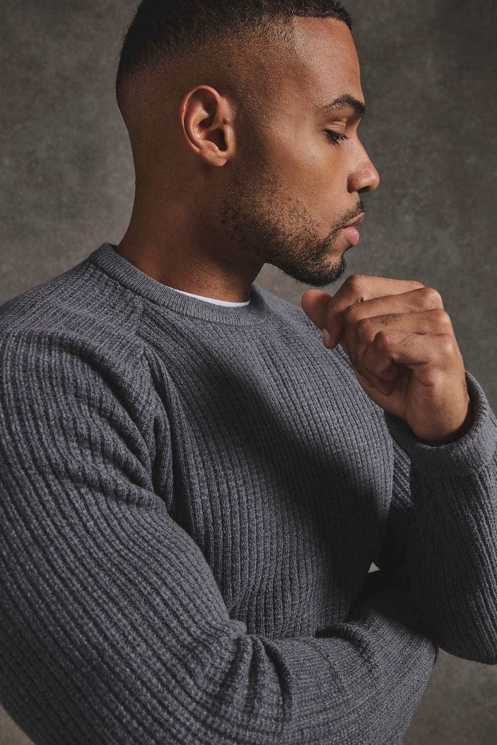 Fisherman Crew Neck Jumper in Iron Grey