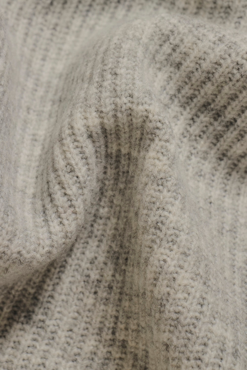 Fisherman Rib Half Zip in Soft Grey Marl