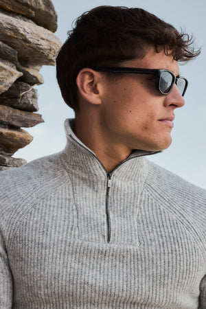 Fisherman Rib Half Zip in Soft Grey Marl