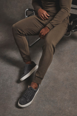Interlock Sweat Jogger in Deep Khaki