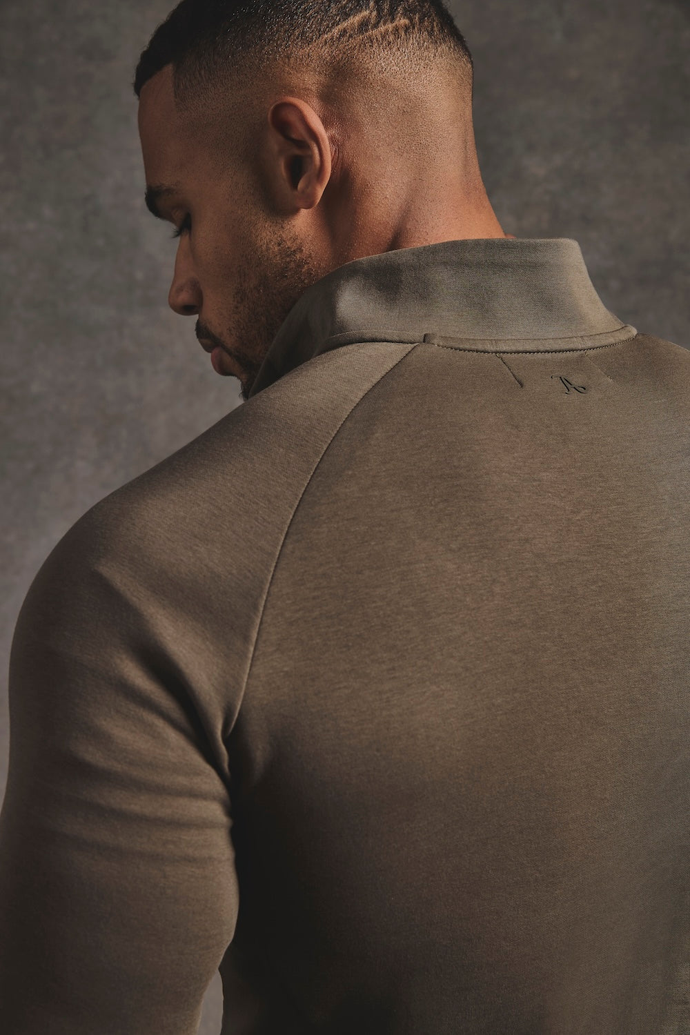 Interlock Half Zip Sweatshirt in Deep Khaki