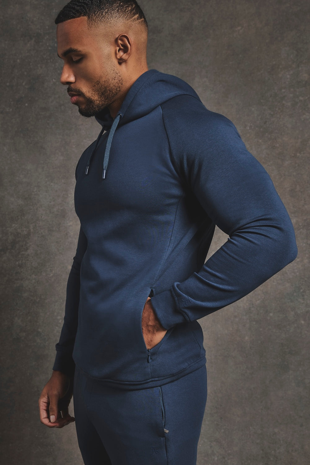 Interlock Hoodie Sweat in Navy