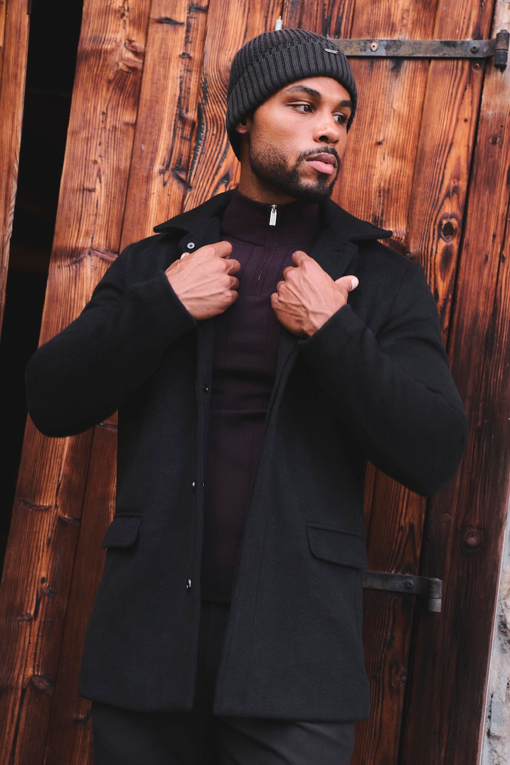 Single Breasted Overcoat in Black