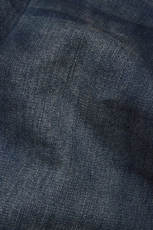 Muscle Fit Jeans in Mid Blue