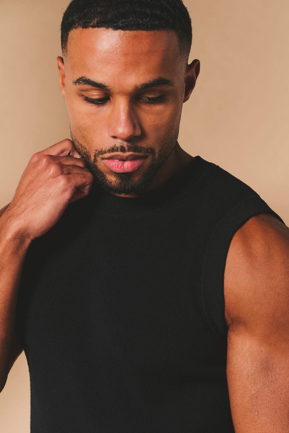 Knitted Vest in Black