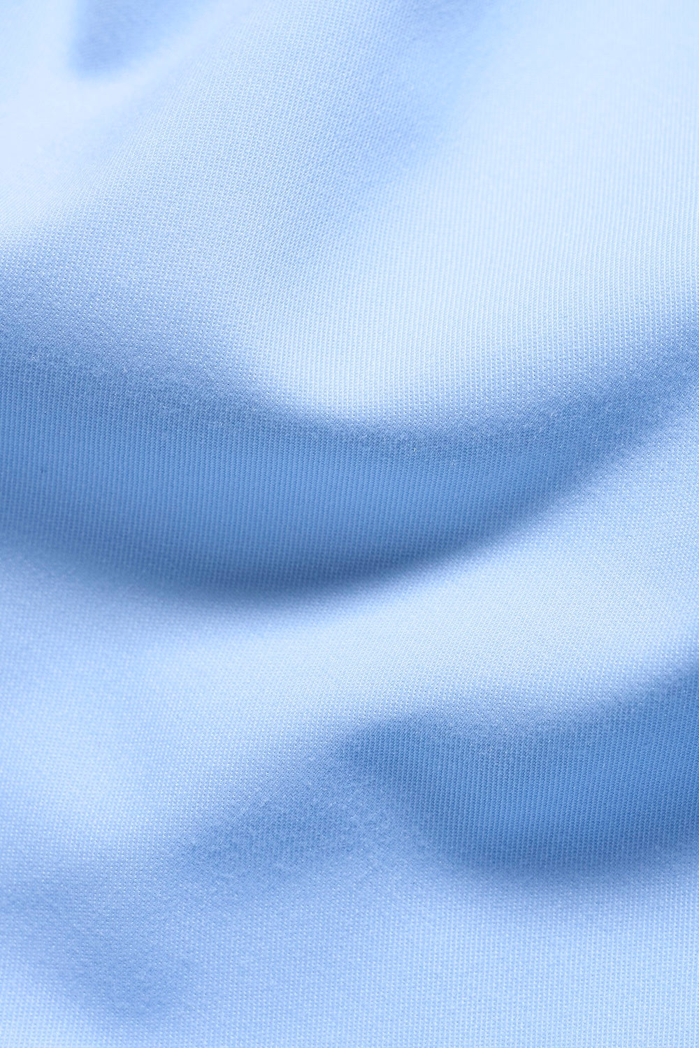 Muscle Fit Dress Shirt in Mid Blue