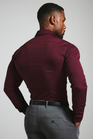 Muscle Fit Dress Shirt in Burgundy