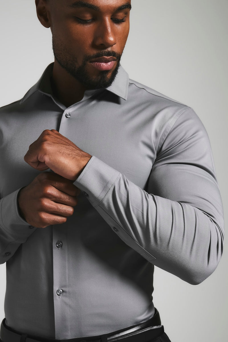 Muscle Fit Dress Shirt in Grey