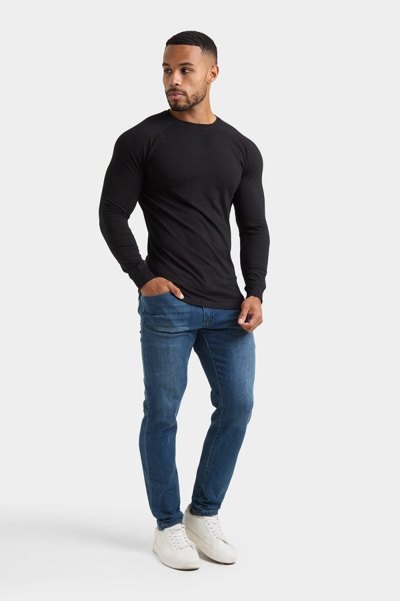 Muscle Fit Long Sleeve T-Shirt in Black - TAILORED ATHLETE - ROW