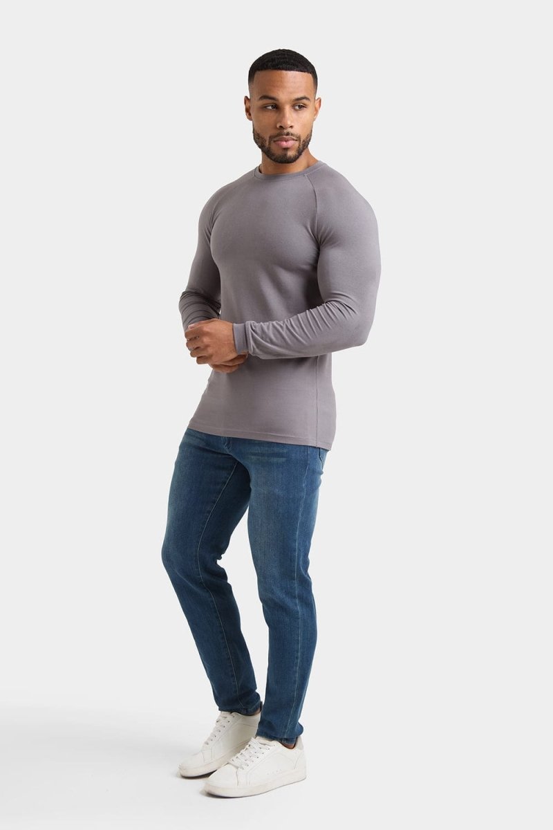 Muscle Fit Long Sleeve T-Shirt in Charcoal - TAILORED ATHLETE - ROW