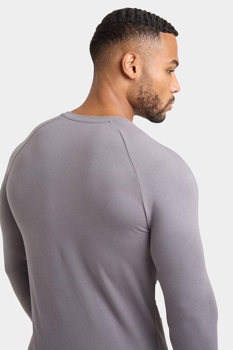 Muscle Fit Long Sleeve T-Shirt in Charcoal - TAILORED ATHLETE - ROW