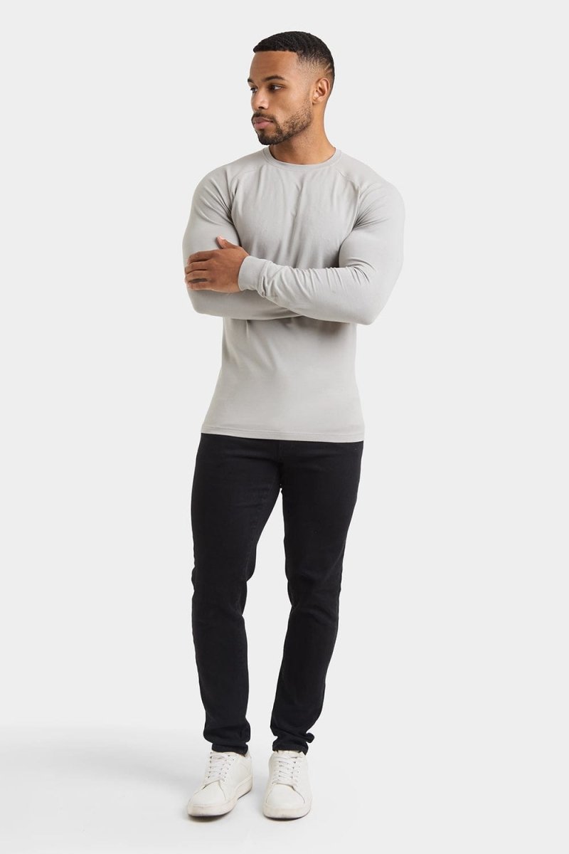 Muscle Fit Long Sleeve T-Shirt in Concrete Grey - TAILORED ATHLETE - ROW