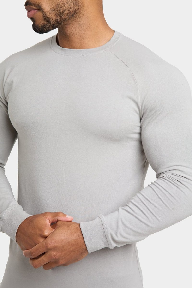 Muscle Fit Long Sleeve T-Shirt in Concrete Grey - TAILORED ATHLETE - ROW