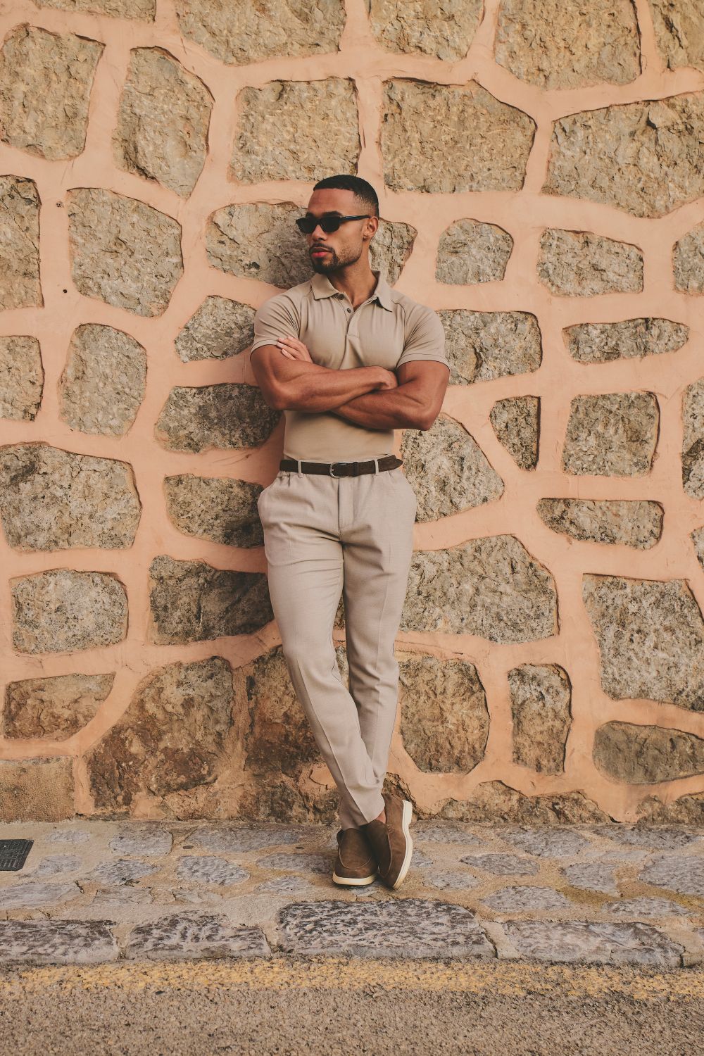 Lightweight Semi-plain Trousers in Taupe