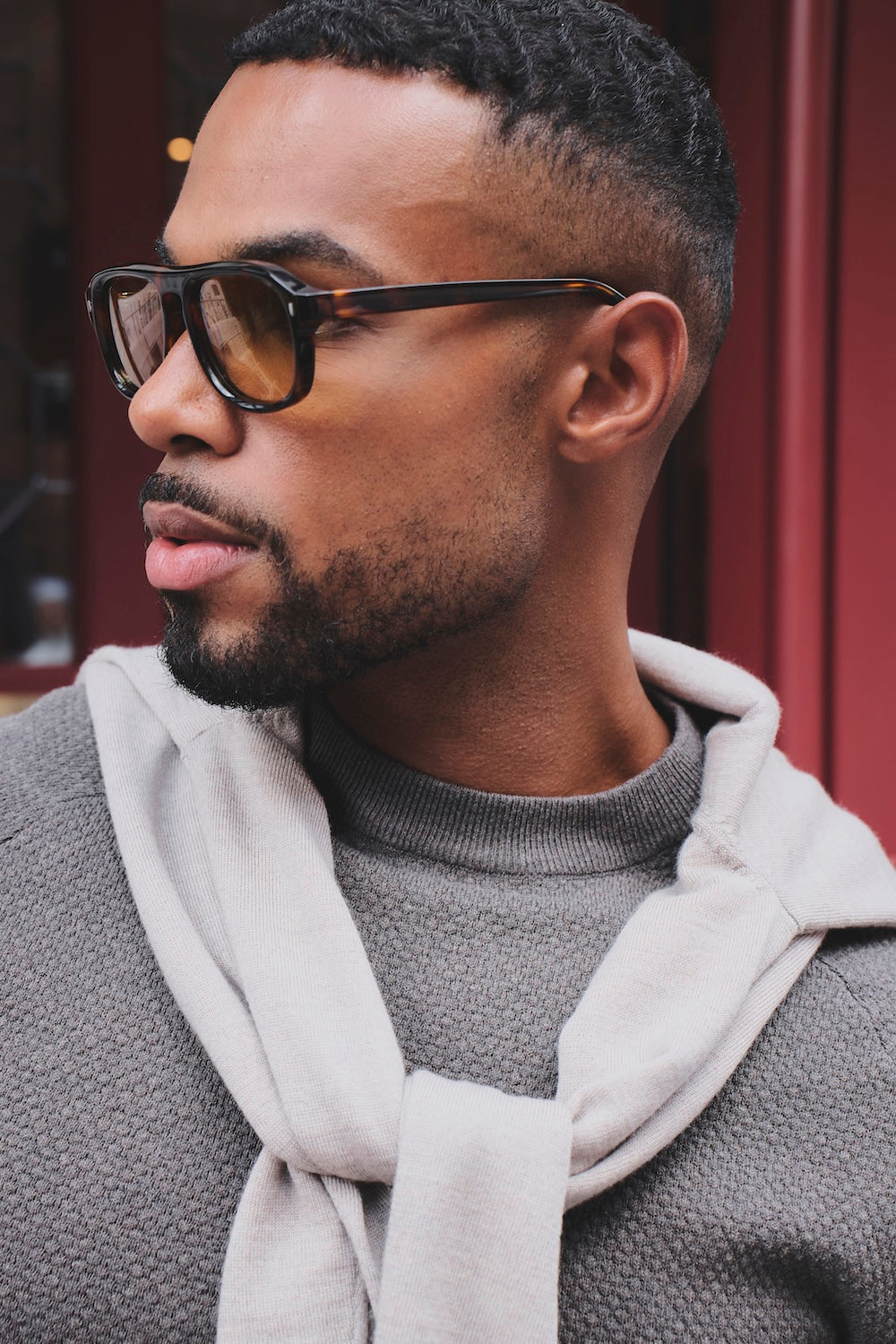 Textured Knitted T-Shirt in Chocolate