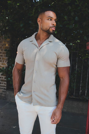 Stripe Patterned Cuban Collar Shirt in Dark Putty