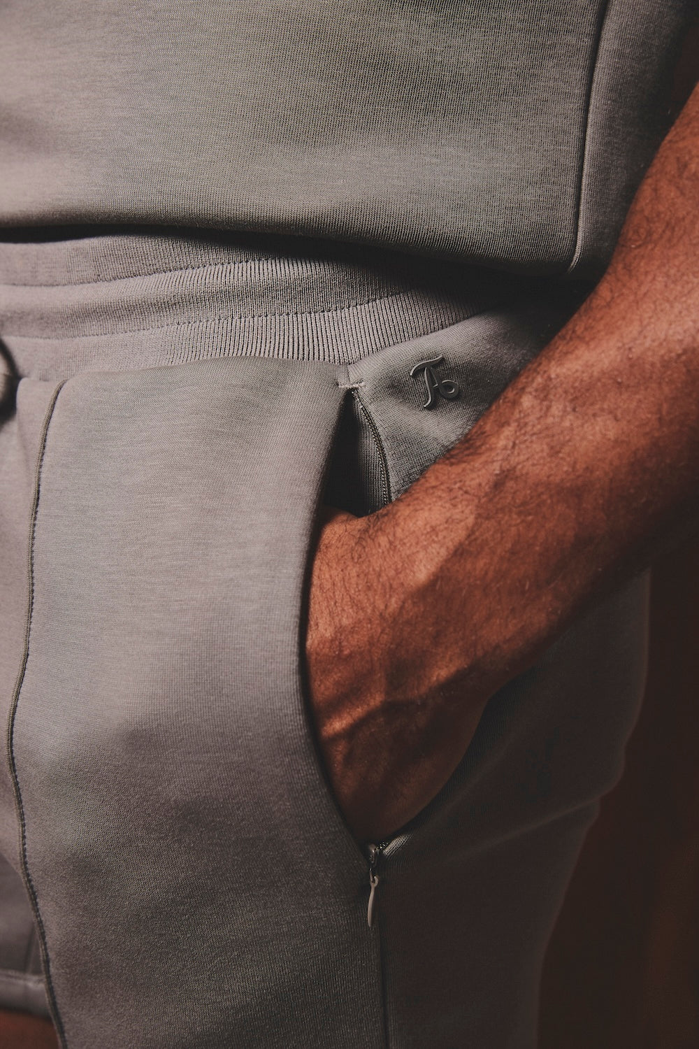 Luxe Sweat Shorts in Mushroom