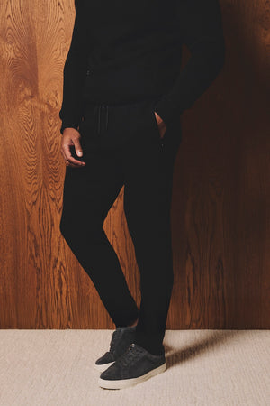 Luxe Sweat Smart Joggers in Black