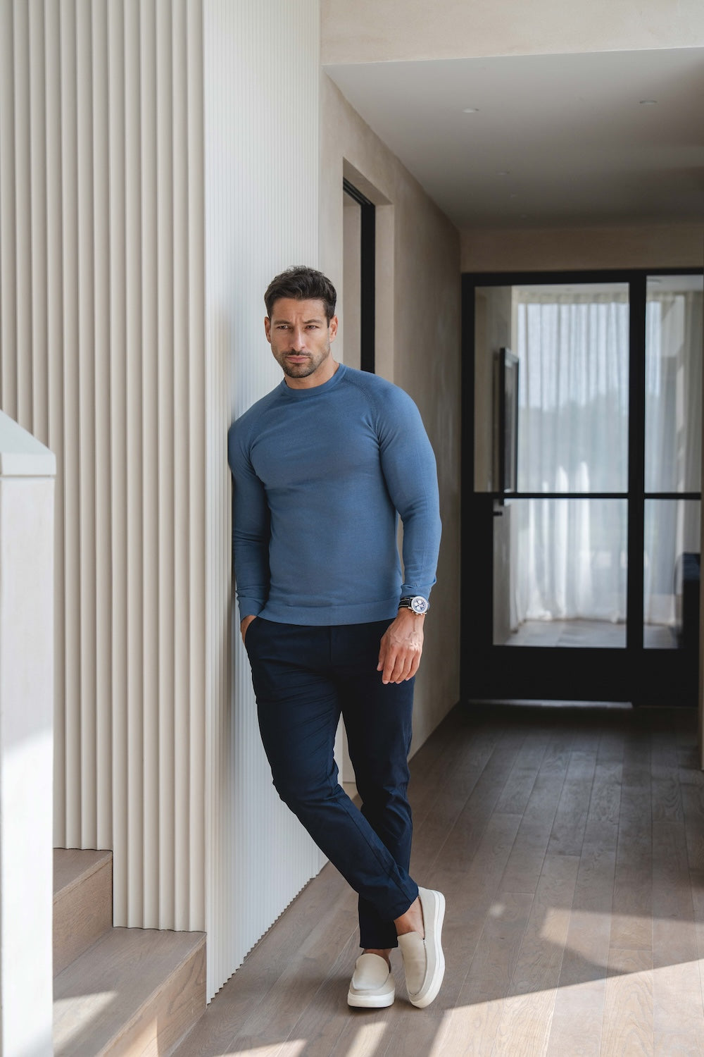 Extra Fine Merino Wool Crew Neck Jumper in Airforce Blue