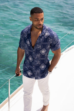 Printed Shirt in Navy/White Paisley Palm - TAILORED ATHLETE - ROW