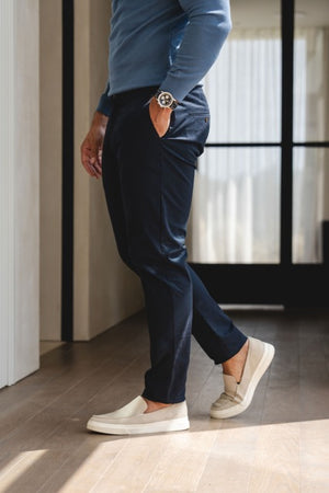 Muscle Fit Cotton Stretch Chino Trouser in Navy
