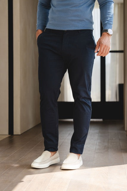 Muscle Fit Cotton Stretch Chino Trouser in Navy