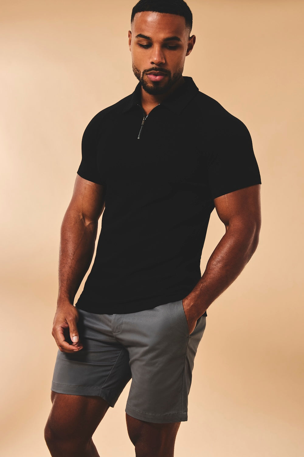 Muscle Fit Chino Shorts in Dark Pewter