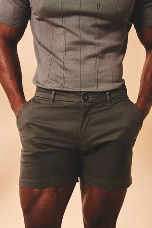 Muscle Fit Stretch Chino Shorts-Shorter Length in Mocha