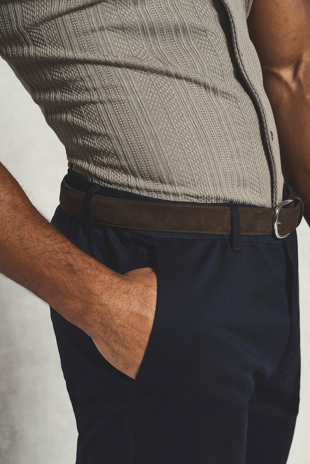 Muscle Fit Cotton Stretch Chino Trouser in Navy