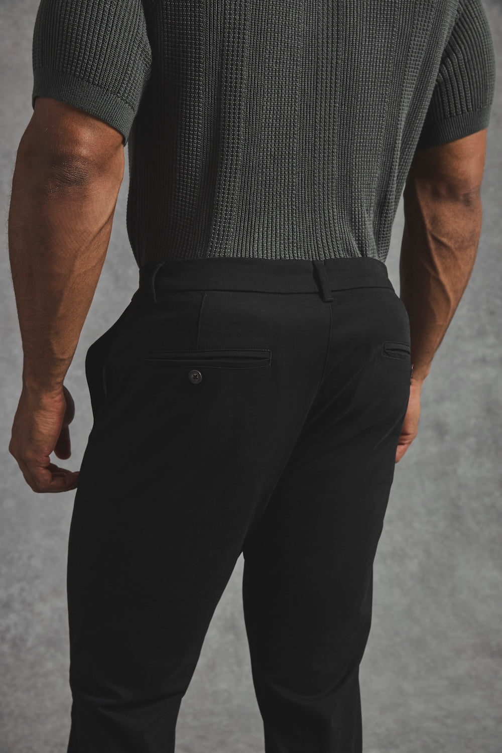 Muscle Fit Cotton Stretch Chino Trouser in Black