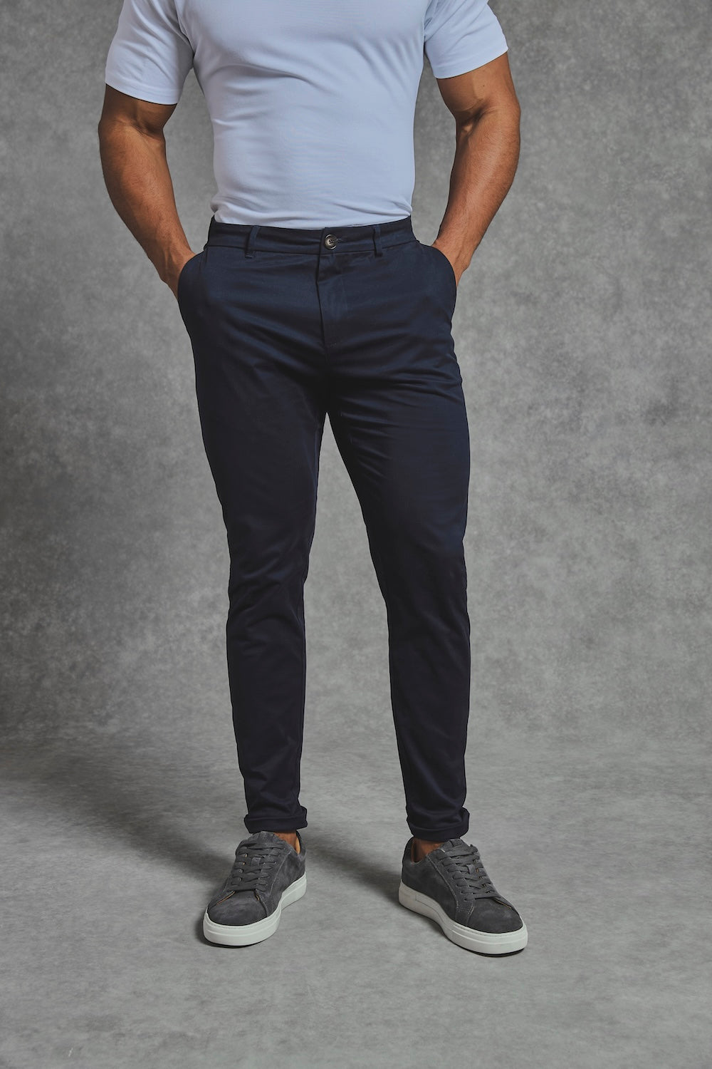 Muscle Fit Cotton Stretch Chino Trouser in Navy