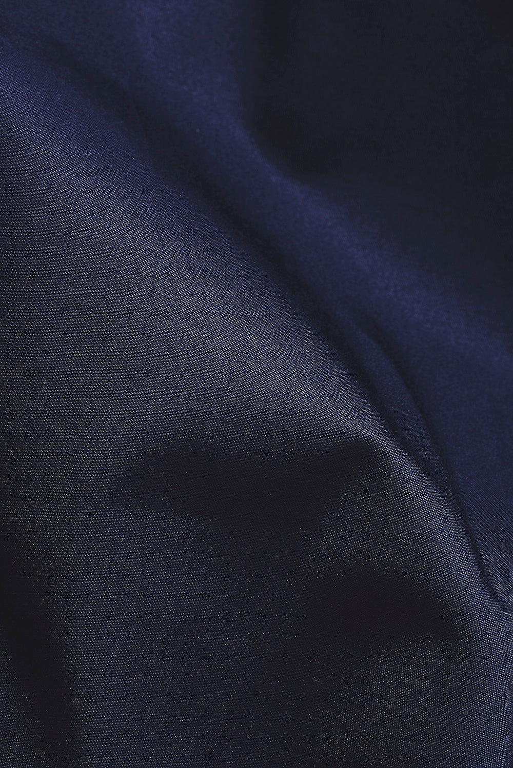 Muscle Fit Short Sleeve Signature Shirt in French Navy