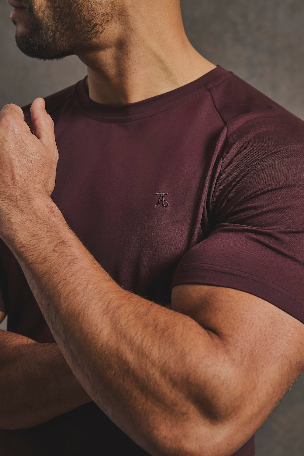 Muscle Fit T-Shirt in Bordeaux