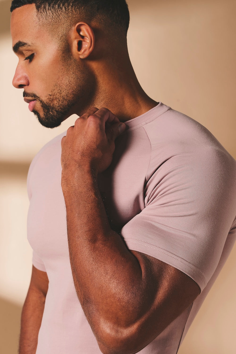 Muscle Fit T-Shirt in Mauve Pink