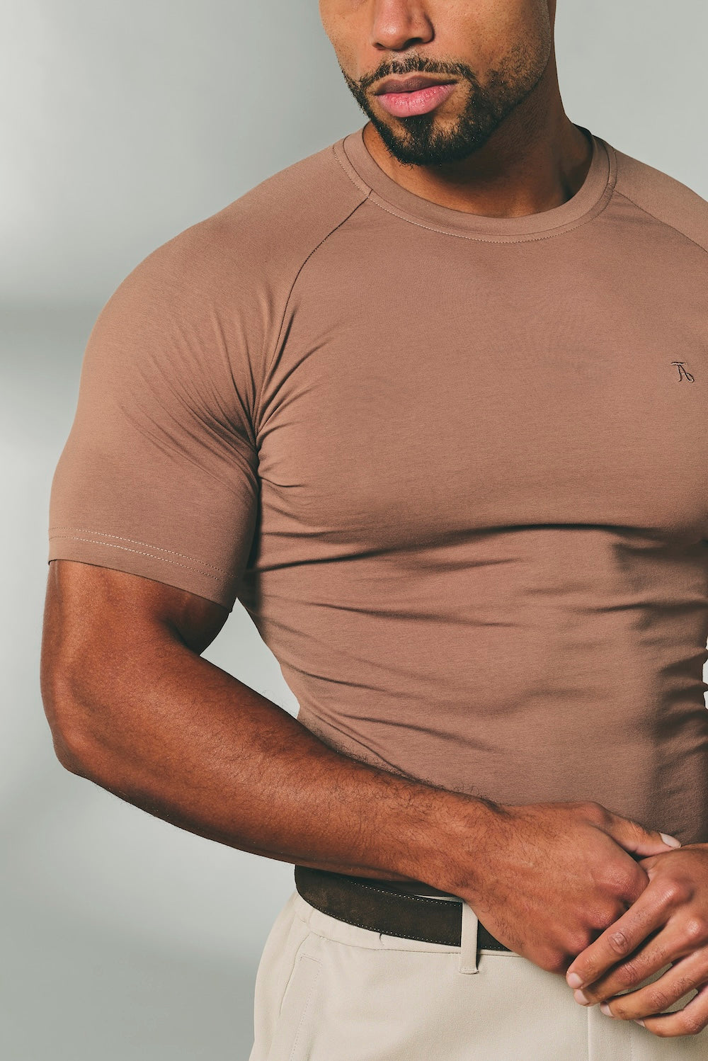 Muscle Fit T-Shirt in Soft Walnut