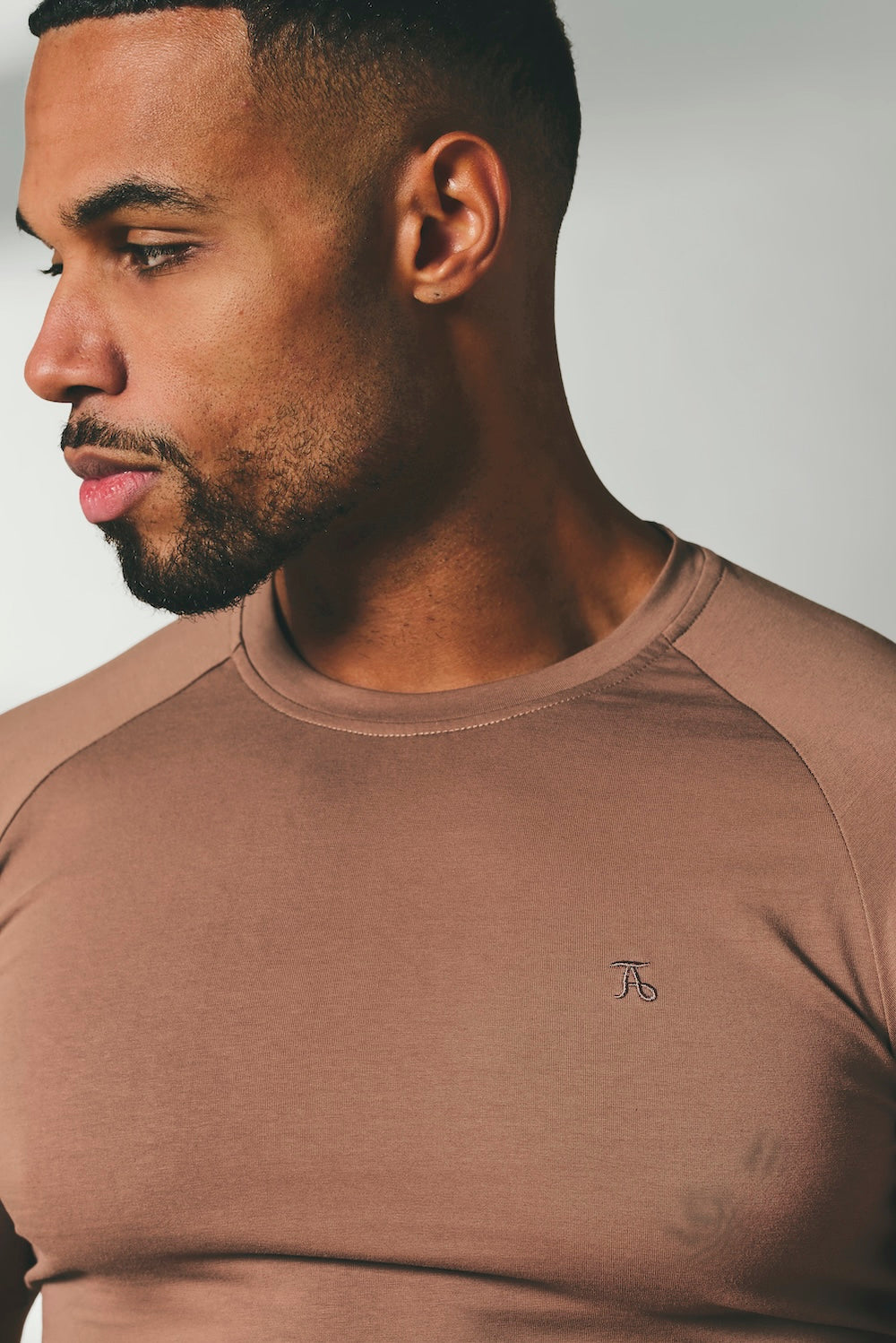 Muscle Fit T-Shirt in Soft Walnut