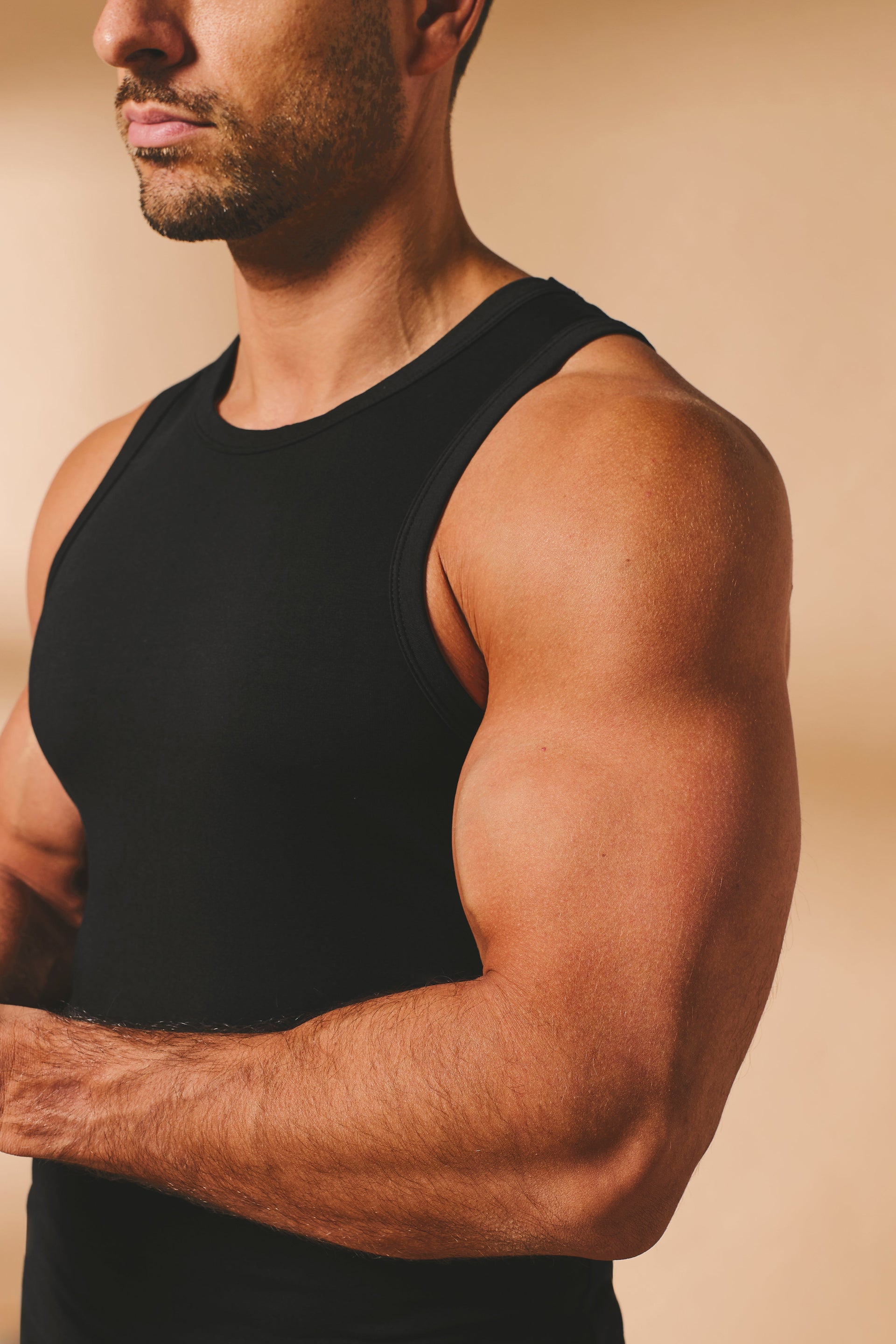 Muscle Fit Vest in Black