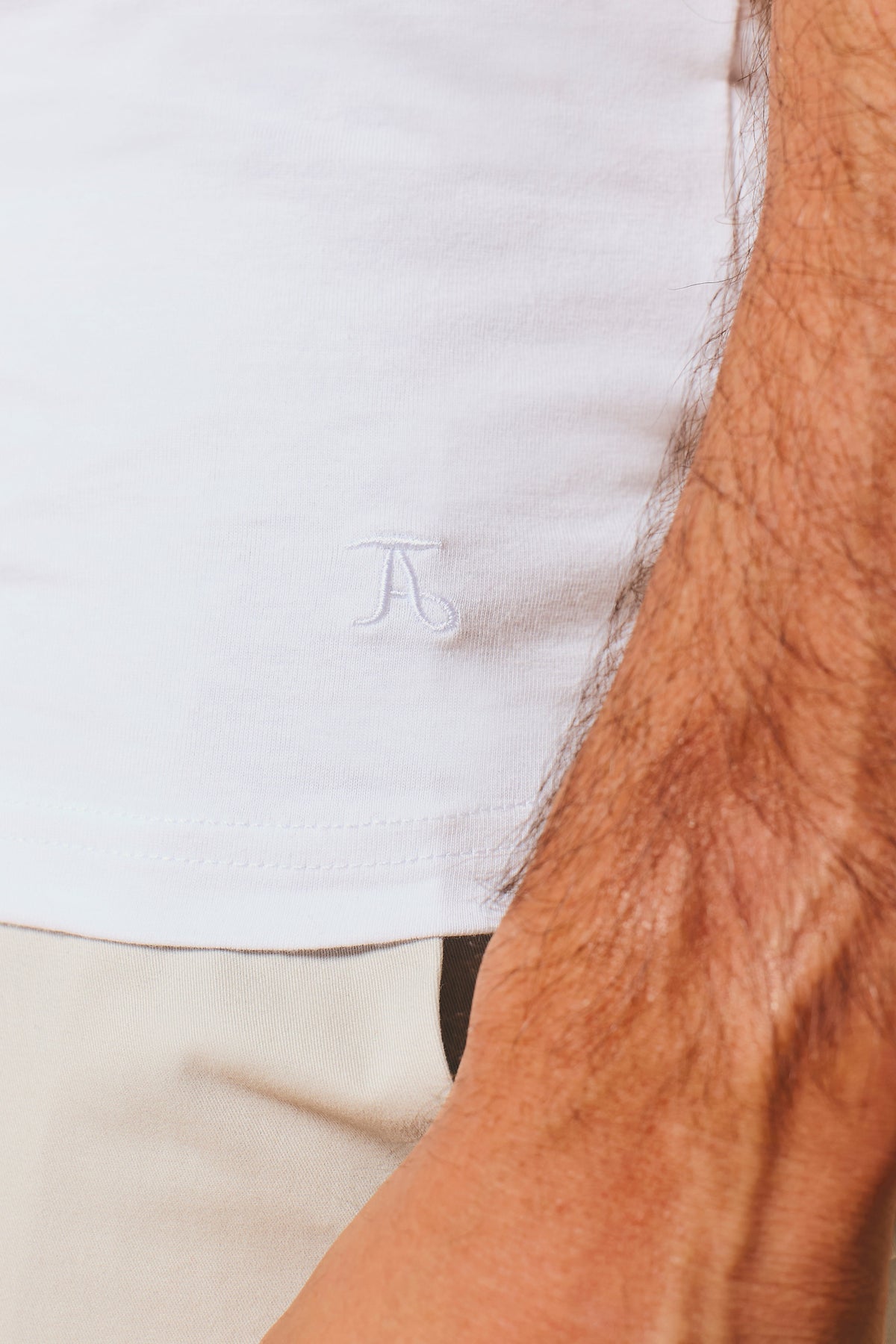 Muscle Fit Vest in White