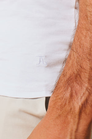 Muscle Fit Vest in White